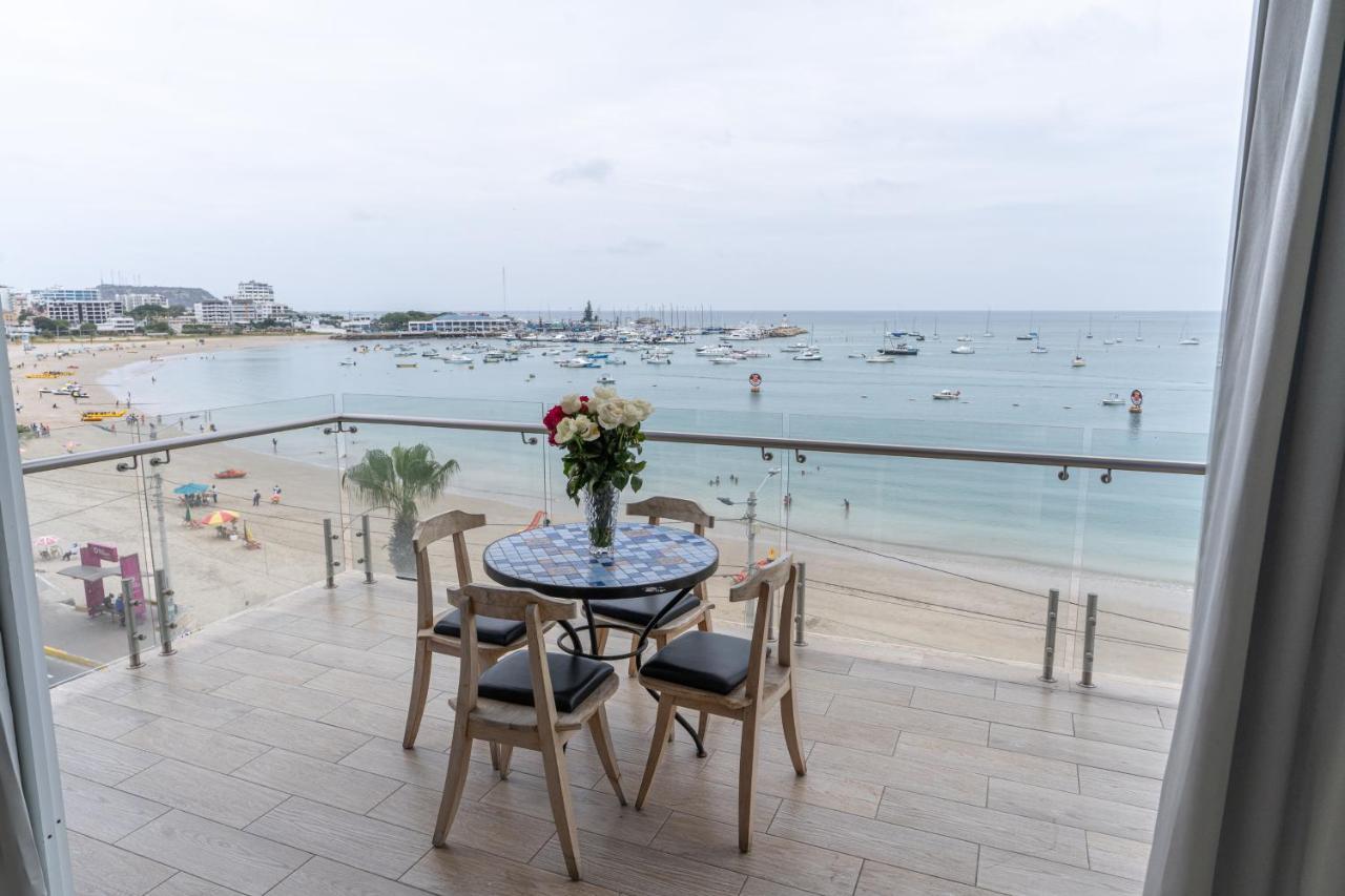 Hotel Kinova ซาลีนาส ภายนอก รูปภาพ