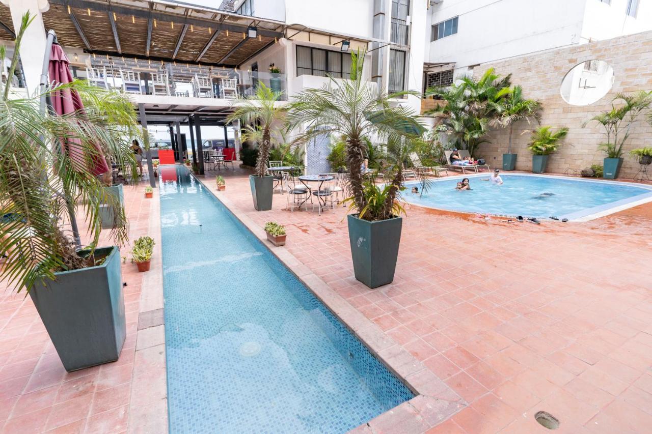 Hotel Kinova ซาลีนาส ภายนอก รูปภาพ